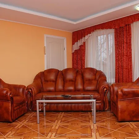 Гостевой дом House In Bohatyrska Street *